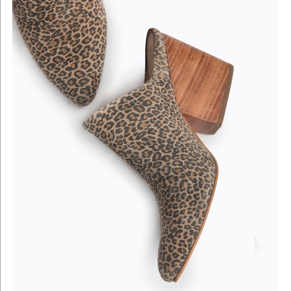 NWT ABLE Rojas Leopard Mules